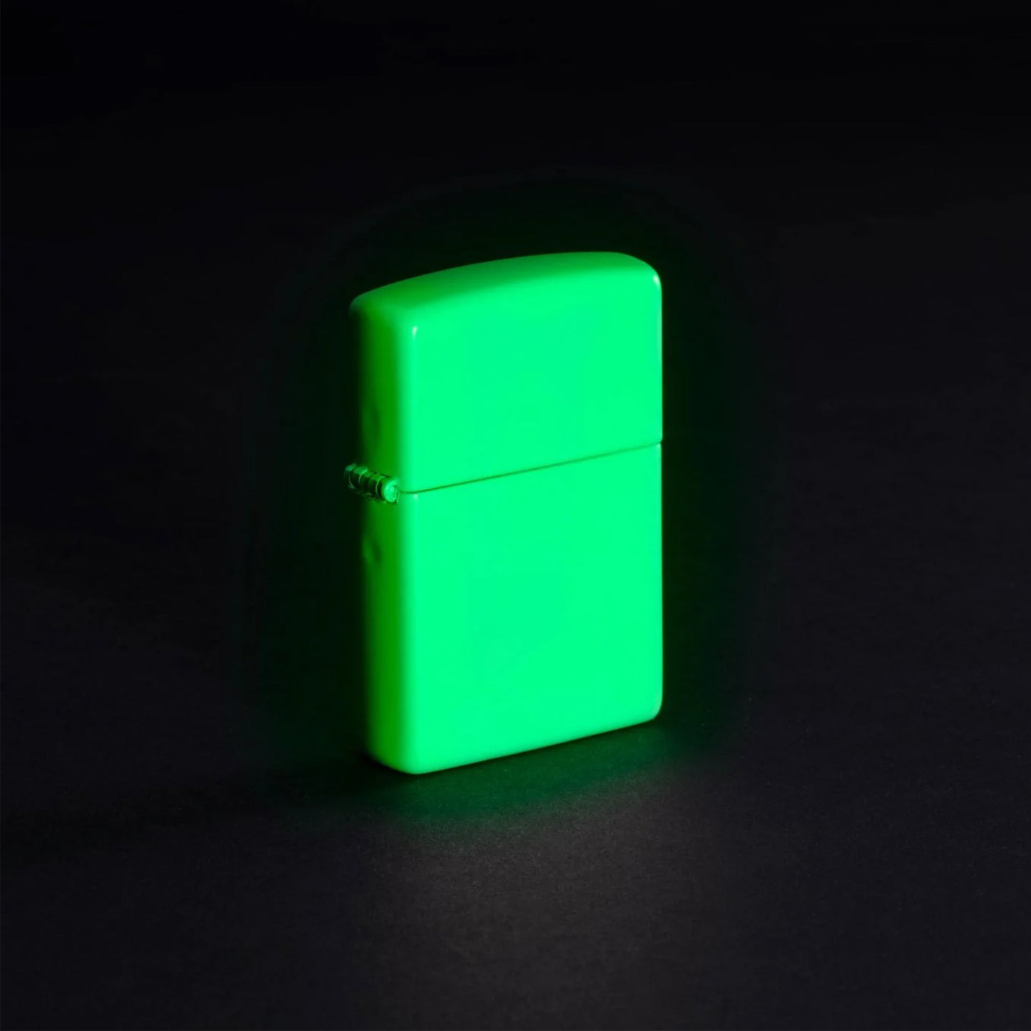 ZIPPO -  Classic Glow In The Dark სანთებელა