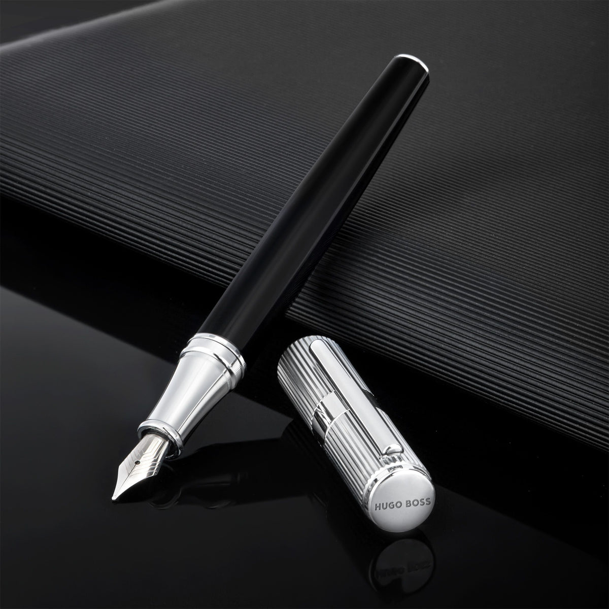 HUGO BOSS - Formation Line Silver ჭავლური კალამი